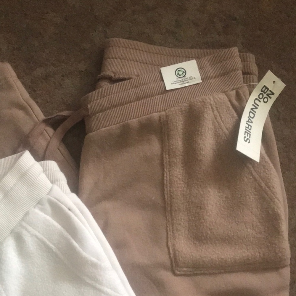 No Boundaries (2 Pair) Soft Fleece Joggers - White & Tan - Picture 2 of 3
